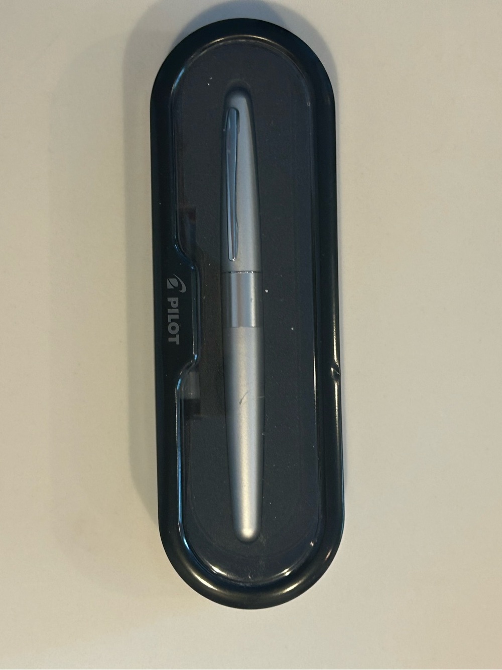 New Fountain Pilot Pen with Clear-Top Travel Case - Picture 7 of 8